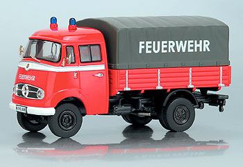 MERCEDES L 319 PLATEAU BACHE POMPIER