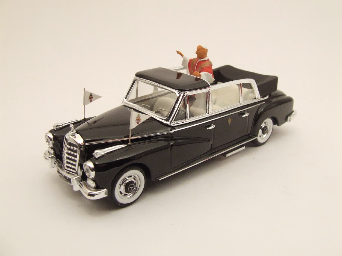 Rio 4100P Mercedes 300D 1960 GIOV Die cast 1:43 Rio 4100P Mercedes 300D 1960 GIOV Die cast 1:43