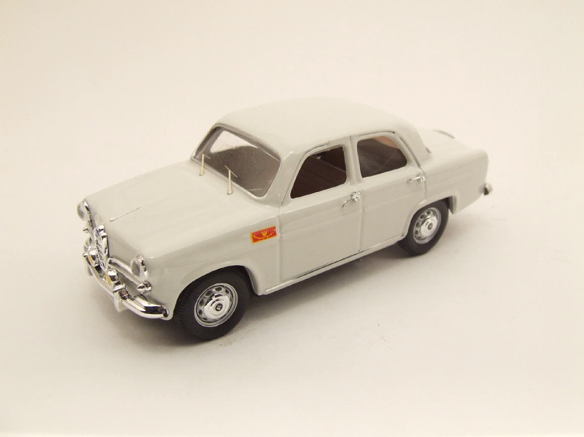 Rio 4160 Alfa Romeo Giulietta POLIZEI Miniatures 1:43 Rio 4160 Alfa Romeo Giulietta POLIZEI Miniatures 1:43