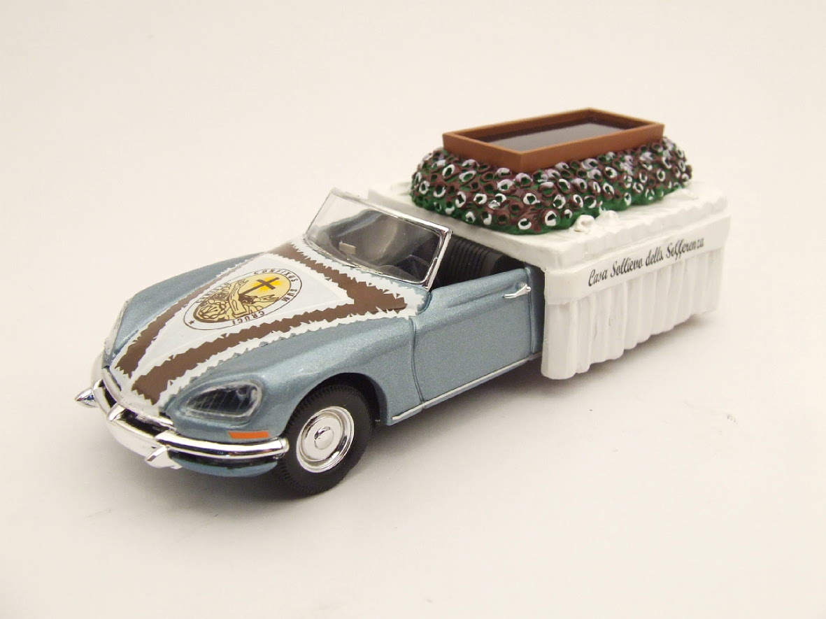 Rio 4193 Citroën DS SPECIALE 1968 FUNEBRE Miniatures 1:43 Rio 4193 Citroën DS SPECIALE 1968 FUNEBRE Miniatures 1:43