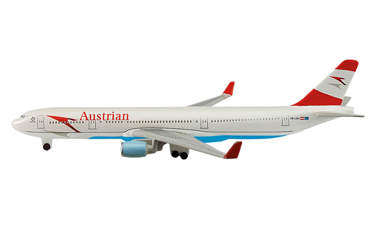 Airbus A330-200 AUSTRIAN AIRLINES