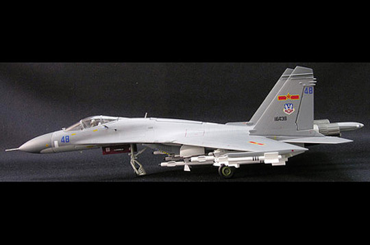 Schuco 3555009 SU 27 CHINA AIR FORCE #48 (SKY GUARDIANS) Miniatures 1:72
