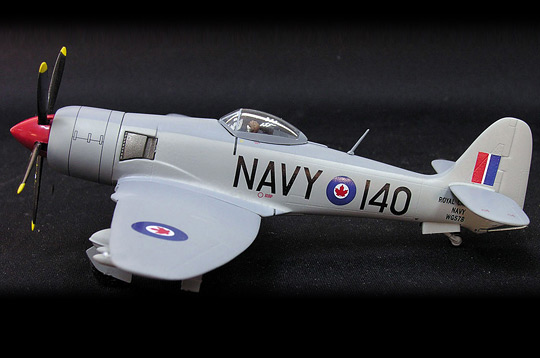 Schuco 3555044 HAWKER SEA FURY 871 SQN ROYAL CANAD NAVY1953(SKY GUARDIANS) Miniatures 1:72
