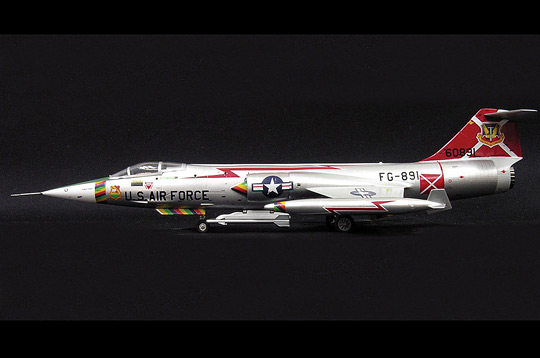 F-104C 479TH TFW USAF GEORGE AFB 1964 (SKY GUARDIANS)