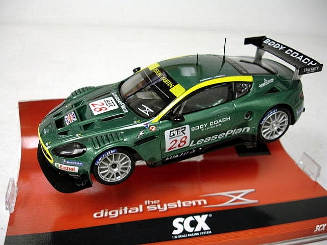 ASTON MARTIN GT 2005