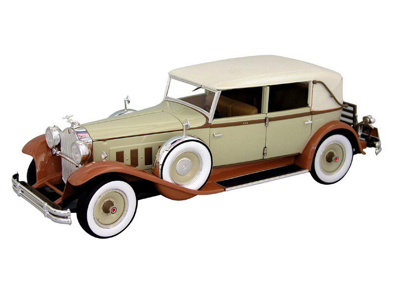 Signature 18103 PACKARD BREWSTER 1930 Die cast 1:18