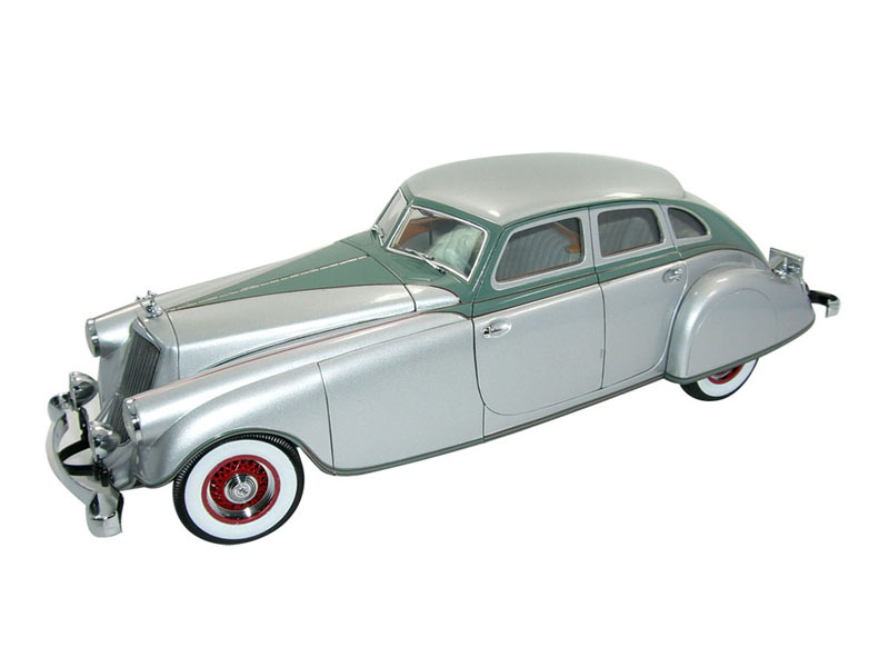 Signature 18136 PIERCE ARROW 1933 Die cast 1:18