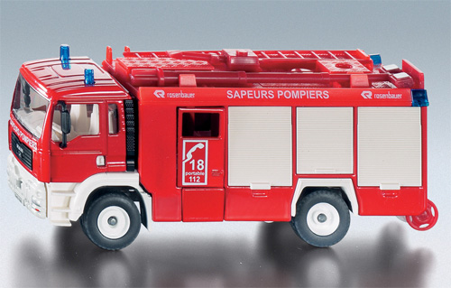 Premier secours avec canon eau