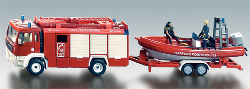 Pompiers avec bateau