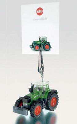 Siku 7402 Fendt 930 + pense bête Miniatures 1:55 Siku 7402 Fendt 930 + pense bête Miniatures 1:55