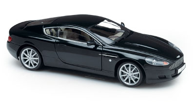 ASTON MARTIN DB9 2004 1/18