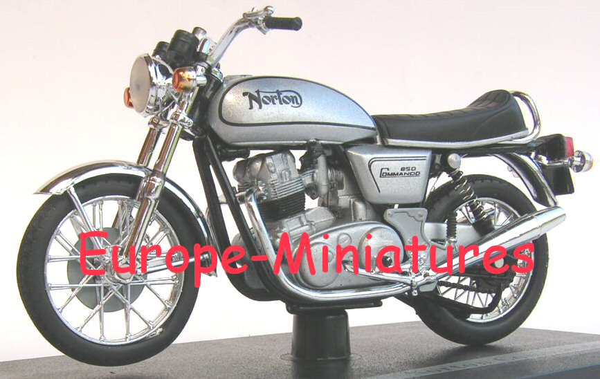 Solido 84003 850 NORTON COMMANDO JOE BAR TEAM Miniatures 1:18 Solido 84003 850 NORTON COMMANDO JOE BAR TEAM Miniatures 1:18