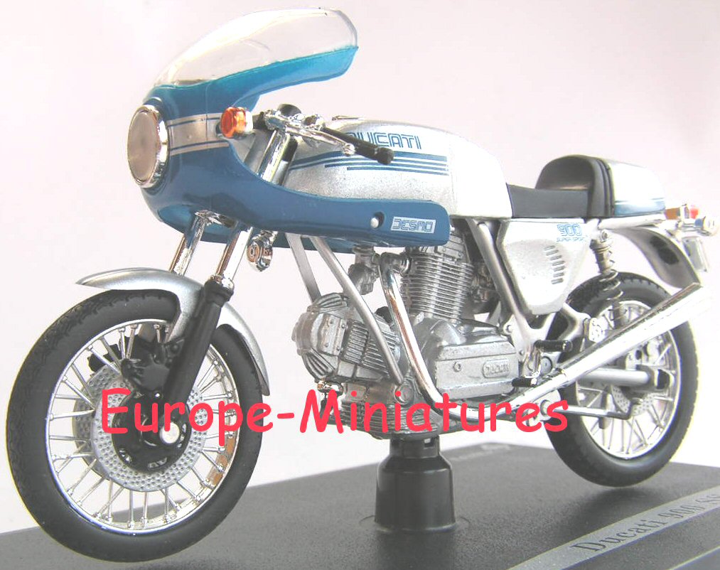 Solido 84004 DUCATI 900 SS (JOE BAR TEAM) Die cast 1:18