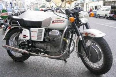 Guzzi V7 SPECIAL