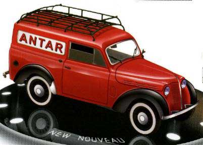 Solido 8424 RENAULT JUVA 4 ANTAR 1952 Miniatures 1:18