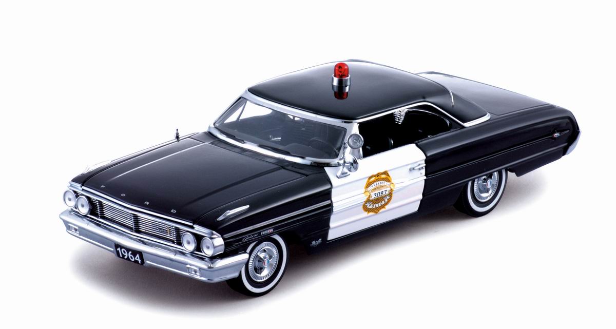 Sunstar 1447 Ford GALAXIE 500 MINNEAPOLIS Police CAR 1964 Die cast 1:18