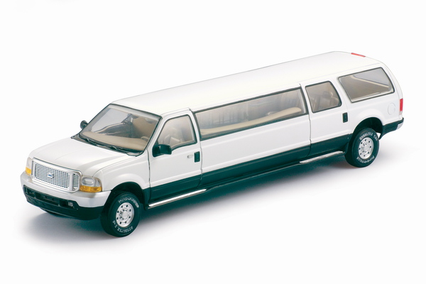 Ford EXCURSION 2004