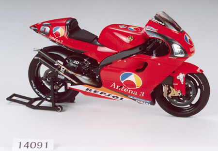YAMAHA YZR 500 2002