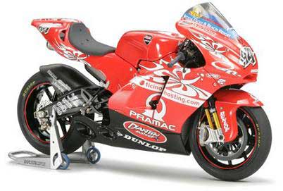 Tamiya 14103 DUCATI TEAM D ANTIN PRAMAC Plastic models 1:12