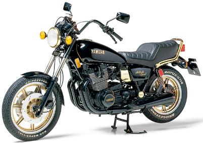 Tamiya 16034 YAMAHA XS 1100 Maquettes 1:6