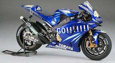 YAMAHA YZR M1 2004 N 46