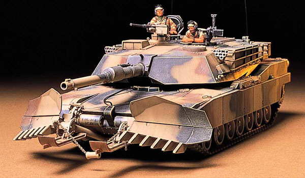 M1A1 ABRAMS DEMINAGE + 2 FIGURINES