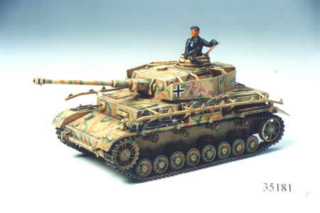 PZKPKW 4 AUSF J + 1 FIGURINE