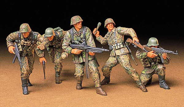 FANTASSINS ALLEMANDE 1 LIGNE 5 FIGURINES