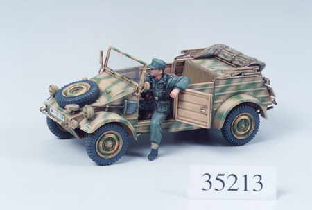 Tamiya 35213 KUBELWAGEN TYPE 82 Maquettes 1:35