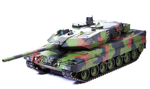 Tamiya 36206 LEOPARD 2 A6 Maquettes 1:16 Tamiya 36206 LEOPARD 2 A6 Maquettes 1:16
