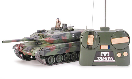 Tamiya 48204 LEOPARD 2A5 Maquettes 1:35 Tamiya 48204 LEOPARD 2A5 Maquettes 1:35