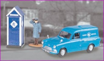 DIORAMA RAC + Ford ANGLIA VAN