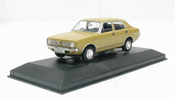 MORRIS MARINA 1300