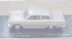 Vanguards 07303 Ford CORTINA Miniatures 1:43 Vanguards 07303 Ford CORTINA Miniatures 1:43