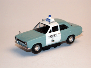 Vanguards 09511 Ford ESCORT MKI STIRLING & CLACKMANNON Police Miniatures 1:43