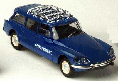 CITROEN DS 21 GENDARMERIE