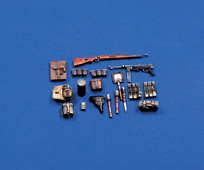 ARMES ET EQUIPEMENT ALLEMAND 120 MM
