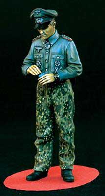 OFFICIER CHAR ALLEMANDE WW2 120 MM